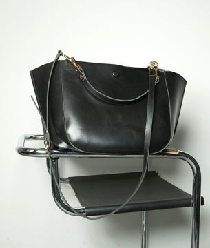 Picture of CHARLOTTE LARGE BLACK LEATHER HALF-MOON BAG