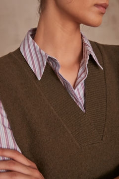 Picture of ARISTIDE SLEEVELESS CARDIGAN